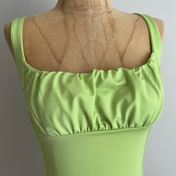 Green Crop Top - Picture 3 of 6